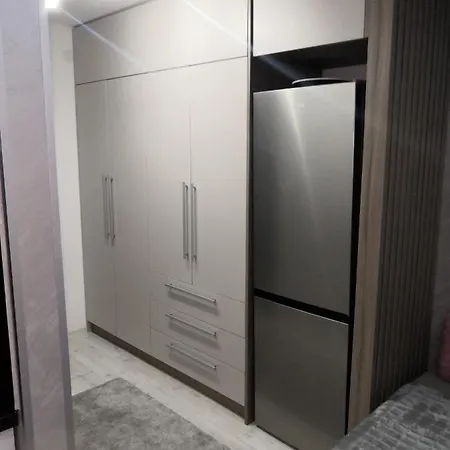 Apartament Maja Lux *